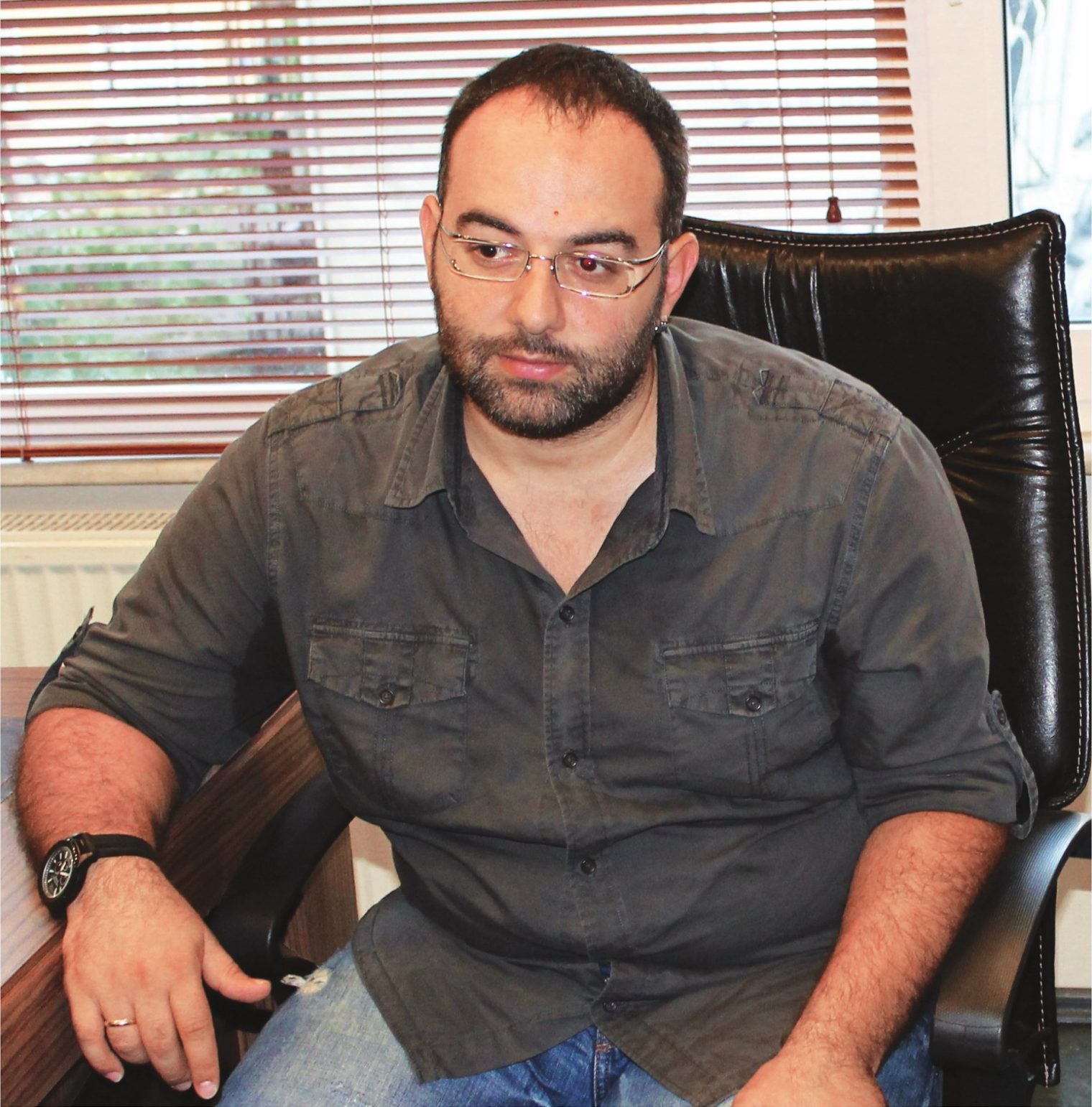 Yetenekli Müzik İnsanı Selim Bölükbaşı